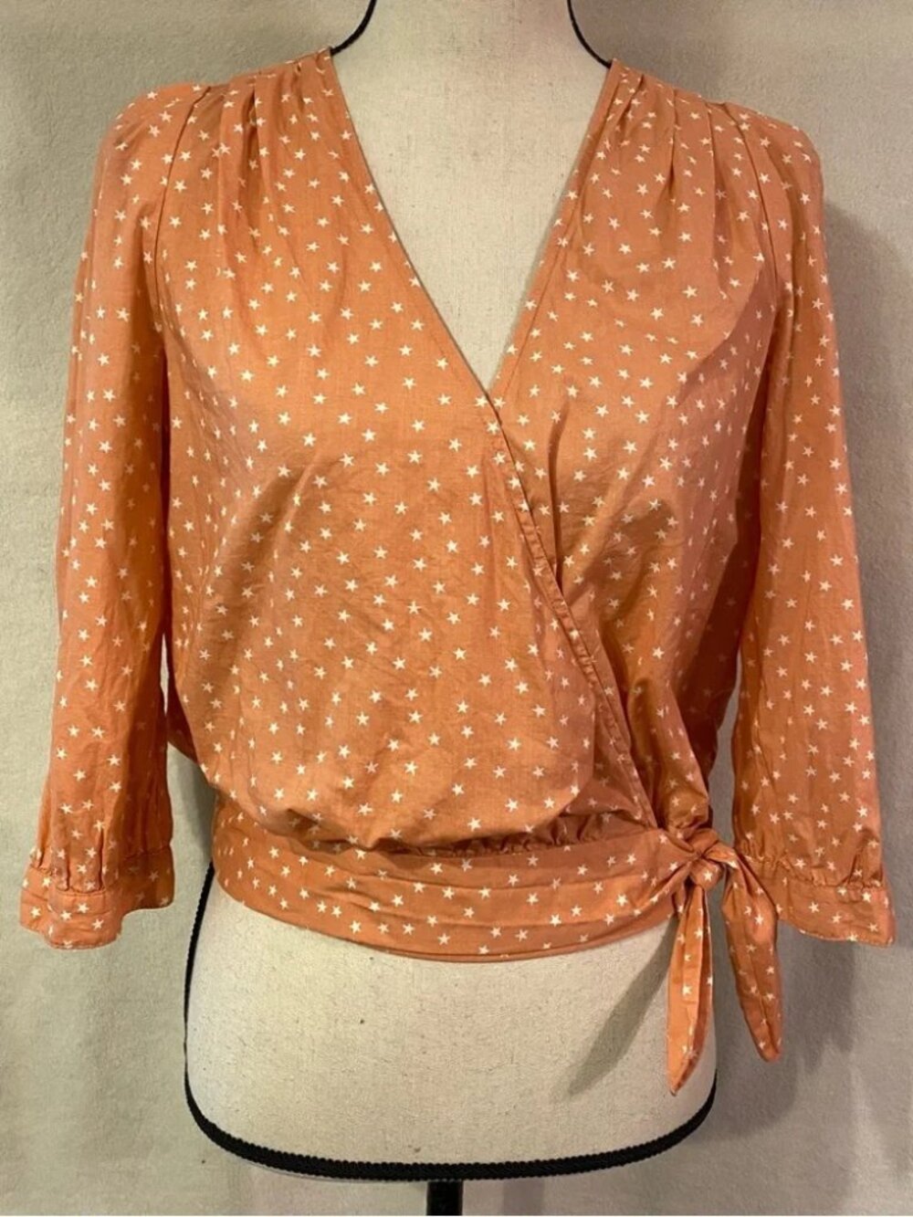 Madewell peach white star print wrap front 3/4 sleeve blouse
